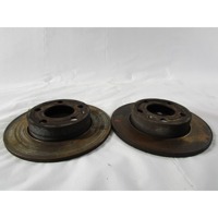 ZADNJI ZAVORNI DISKI OEM N. FD075000 ORIGINAL REZERVNI DEL VOLKSWAGEN POLO 9N (10/2001 - 2005) BENZINA LETNIK 2002