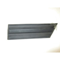 ZUNANJI PROFILI IN LETVE OEM N.  ORIGINAL REZERVNI DEL CITROEN CX (1971 - 1991)BENZINA LETNIK 1971