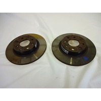 ZADNJI ZAVORNI DISKI OEM N. 51813705 ORIGINAL REZERVNI DEL ALFA ROMEO MITO 955 (2008 - 2018) DIESEL LETNIK 2014