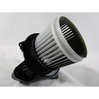 VENTILATOR  KABINE  OEM N. 98619594 ORIGINAL REZERVNI DEL LANCIA Y YPSILON 312 (dal 2011)BENZINA/GPL LETNIK 2014