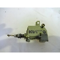 ZAKLEP LOPUTE GORIVA OEM N. 3B0959781B ORIGINAL REZERVNI DEL SKODA OCTAVIA MK1 1U2 1U5 BER/SW (1997 - 2004)DIESEL LETNIK 2001