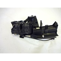 CENTRALNI ZAKLEP SPREDNJIH VRAT  OEM N. 3M5AR21812AK ORIGINAL REZERVNI DEL FORD FOCUS DA HCP DP MK2 BER/SW (2005 - 2008) DIESEL LETNIK 2006