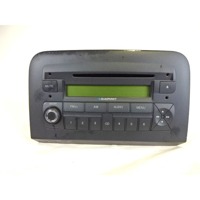 RADIO CD / OJACEVALNIK / IMETNIK HIFI OEM N. 7354323320 ORIGINAL REZERVNI DEL FIAT CROMA 194 MK2 R (11-2007 - 2010) DIESEL LETNIK 2009