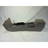 NASLON ZA ROKE/SREDINSKA KONZOLA OEM N. 30755349 ORIGINAL REZERVNI DEL VOLVO V50 545 (2004 - 05/2007) DIESEL LETNIK 2006