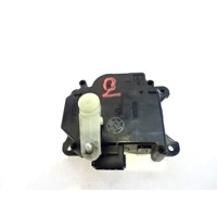 MOTORCEK OGREVANJA OEM N. 063700-8630 ORIGINAL REZERVNI DEL JAGUAR XJ X350 X358 (2003 - 2007)DIESEL LETNIK 2007