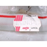 DRUGI ZUNANJI DODATKI OEM N. 82407445 ORIGINAL REZERVNI DEL LANCIA THEMA 834 MK1 (1984 - 1988)DIESEL LETNIK 1988