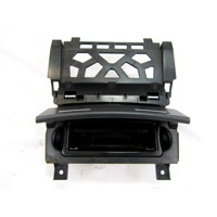 PEPELNIK / DRZALA ZA PIJACO OEM N. 8P0857951 ORIGINAL REZERVNI DEL AUDI A3 MK2R 8P 8PA 8P1 8P7 (2008 - 2012)DIESEL LETNIK 2009