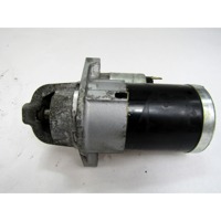 ZAGANJAC MOTORJA  OEM N. 31100-51K00 ORIGINAL REZERVNI DEL OPEL AGILA B H08 (2008 - 2015)BENZINA LETNIK 2009