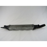 HLADILNIK INTERCOOLER OEM N. 55700449 ORIGINAL REZERVNI DEL FIAT GRANDE PUNTO 199 (2005 - 2012) DIESEL LETNIK 2006