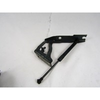 PANTI POKROVA MOTORJA OEM N. 41617120275 ORIGINAL REZERVNI DEL BMW SERIE 5 E60 E61 (2003 - 2010) DIESEL LETNIK 2008