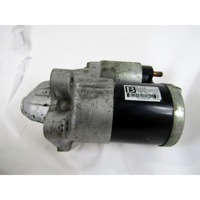 ZAGANJAC MOTORJA  OEM N. M000T32771 ORIGINAL REZERVNI DEL MAZDA 2 DE DH MK2 (2007 - 2014) BENZINA/GPL LETNIK 2009