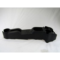 PLASTIKA MED SEDEZI BREZ NASLONJALA ROK OEM N. 84611-07500 ORIGINAL REZERVNI DEL KIA PICANTO SA BA MK1 R (2008 - 2011) BENZINA LETNIK 2011