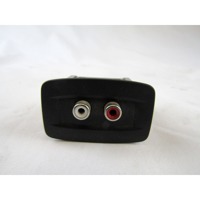 USB / AUX OEM N. 280230005R ORIGINAL REZERVNI DEL RENAULT KANGOO KW0/1 MK2 (2008 - 2013)DIESEL LETNIK 2012