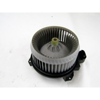 VENTILATOR  KABINE  OEM N. 272700-8043 ORIGINAL REZERVNI DEL TOYOTA RAV 4 A3 MK3 (2006 - 03/2009) DIESEL LETNIK 2007