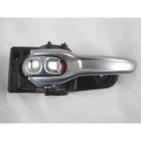 NOTRANJA KLJUKA  OEM N. 68227251AA ORIGINAL REZERVNI DEL JEEP CHEROKEE MK5 KL (DAL 2013) DIESEL LETNIK 2016