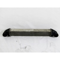 HLADILNIK INTERCOOLER OEM N. A1695000000 ORIGINAL REZERVNI DEL MERCEDES CLASSE A W169 5P C169 3P (2004 - 04/2008) DIESEL LETNIK 2006