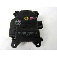 MOTORCEK OGREVANJA OEM N. AE063800-0171 ORIGINAL REZERVNI DEL TOYOTA YARIS P9 MK2 (01/2006 - 2009) BENZINA LETNIK 2006