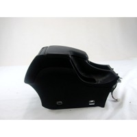 NASLON ZA ROKE/SREDINSKA KONZOLA OEM N. 156068254 ORIGINAL REZERVNI DEL ALFA ROMEO 159 939 BER/SW (2005 - 2013) DIESEL LETNIK 2007