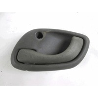 NOTRANJA KLJUKA  OEM N. 9215911 ORIGINAL REZERVNI DEL OPEL AGILA A H00 (2000 - 2008) DIESEL LETNIK 2006