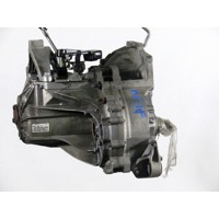 ROCNI MENJALNIK OEM N. 9M5R-7002-YA ORIGINAL REZERVNI DEL FORD FOCUS DA HCP DP MK2 R BER/SW (2008 - 2011) DIESEL LETNIK 2010