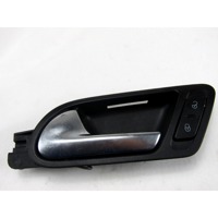 NOTRANJA KLJUKA  OEM N. 5N1837113 ORIGINAL REZERVNI DEL VOLKSWAGEN TIGUAN 5N MK1 (2007 - 2011)DIESEL LETNIK 2009