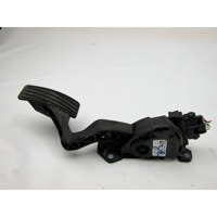 PEDALI OEM N. 49400-79J90 ORIGINAL REZERVNI DEL FIAT SEDICI FY R (05/2009 - 2014) DIESEL LETNIK 2011