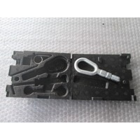 ORODJE ZA REZERVNO KOLO OEM N.  ORIGINAL REZERVNI DEL MINI ONE / COOPER / COOPER S R50 R52 R53 (2001-2006) DIESEL LETNIK 2004