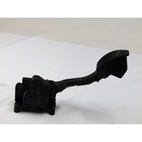 PEDALI OEM N. 51852090 ORIGINAL REZERVNI DEL LANCIA Y YPSILON 312 (dal 2011)DIESEL LETNIK 2012