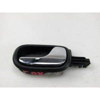 NOTRANJA KLJUKA  OEM N. 8D0839020 ORIGINAL REZERVNI DEL AUDI A4 B5 BER/SW (1994 - 12/2000) DIESEL LETNIK 2000