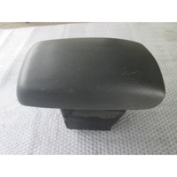 SREDINSKA KONZOLA OEM N.  ORIGINAL REZERVNI DEL JEEP CHEROKEE MK3 R KJ (2005 - 2008) DIESEL LETNIK 2005