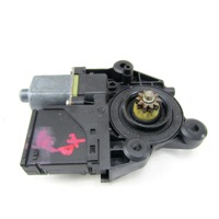 MOTORCEK ELEKTRICNEGA POMIKA ZADNJEGA STEKLA  OEM N. 827303178R ORIGINAL REZERVNI DEL RENAULT SCENIC XMOD / SCENIC JZ0/1 MK3 R (2012 - 2016) DIESEL LETNIK 2012