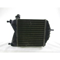 HLADILNIK INTERCOOLER OEM N. 46836770 ORIGINAL REZERVNI DEL LANCIA MUSA 350 (2004 - 2007) DIESEL LETNIK 2005