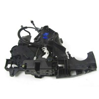 CENTRALNI ZAKLEP SPREDNJIH VRAT  OEM N. 30699793 ORIGINAL REZERVNI DEL VOLVO V50 545 (2004 - 05/2007) DIESEL LETNIK 2005