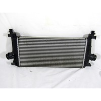 HLADILNIK INTERCOOLER OEM N. 13267646 ORIGINAL REZERVNI DEL OPEL ASTRA J P10 5P/3P/SW (2010 - 2015) BENZINA LETNIK 2014