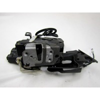 CENTRALNI ZAKLEP SPREDNJIH VRAT  OEM N. 8A6A-A21812-BG ORIGINAL REZERVNI DEL FORD FIESTA CB1 CNN MK6 (09/2008 - 11/2012) DIESEL LETNIK 2011