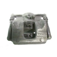 SPREDNJE LEVE ZAVORNE CELJUSTI  OEM N. A0004213981 ORIGINAL REZERVNI DEL MERCEDES GLA W156 (DAL 2013)DIESEL LETNIK 2015