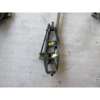 NOTRANJA KLJUKA  OEM N. 51218255454 ORIGINAL REZERVNI DEL BMW SERIE 3 E46 BER/SW/COUPE/CABRIO LCI R (2002 - 2005) DIESEL LETNIK 2002