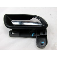 NOTRANJA KLJUKA  OEM N. 68103386AA ORIGINAL REZERVNI DEL FIAT FREEMONT (2011 - 2015)DIESEL LETNIK 2013