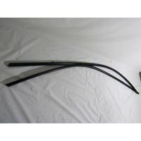 ZUNANJI PROFILI IN LETVE OEM N. 25482 MODANATURE / PROFILI ESTERNI CARROZZERIA ORIGINAL REZERVNI DEL BMW SERIE 3 BER/SW/COUPE/CABRIO E90/E91/E92/E93 (2005 -2009) DIESEL LETNIK 2008