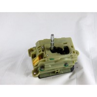 ROCICA MENJALNIKA  OEM N. A2042677524 ORIGINAL REZERVNI DEL MERCEDES CLASSE C W204 R BER/SW (2011 - 10/2014)DIESEL LETNIK 2011