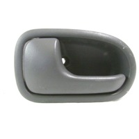 NOTRANJA KLJUKA  OEM N. GA2K-59-330BFKZ ORIGINAL REZERVNI DEL MAZDA 323F BJ MK4 (1998 - 2002) BENZINA LETNIK 2000