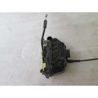 CENTRALNI ZAKLEP SPREDNJIH VRAT  OEM N. 8200119121 ORIGINAL REZERVNI DEL RENAULT SCENIC/GRAND SCENIC JM0/1 MK2 (2003 - 2009) DIESEL LETNIK 2004