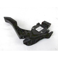 PEDALI OEM N. 13252702 ORIGINAL REZERVNI DEL CHEVROLET CRUZE J300 J305 (2009 - 2019) DIESEL LETNIK 2010