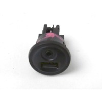 USB / AUX OEM N. 9664795277 ORIGINAL REZERVNI DEL PEUGEOT 208 CA CC MK1 (2012 -2019) DIESEL LETNIK 2015