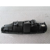 NOSILCI ZADNJEGA ODBIJACA  OEM N. 30657218 ORIGINAL REZERVNI DEL VOLVO C30 533 (2006 - 2012)DIESEL LETNIK 2008