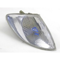 SPREDNJI INDIKATOR OEM N. 7700831467 ORIGINAL REZERVNI DEL RENAULT SCENIC JA0/1 MK1 (1996 - 1999) DIESEL LETNIK 1999