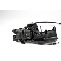 CENTRALNI ZAKLEP SPREDNJIH VRAT  OEM N. 3M5A-R21812-AK ORIGINAL REZERVNI DEL FORD FOCUS DA HCP DP MK2 BER/SW (2005 - 2008) DIESEL LETNIK 2006