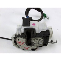 CENTRALNO ZAKLEPANJE PREDNIH LEVIH VRAT OEM N. 1365229080 ORIGINAL REZERVNI DEL PEUGEOT BIPPER AA R (2007 - 2016) DIESEL LETNIK 2010