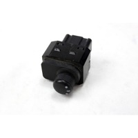 STIKALA ELEKTRICNIH OGLEDAL  OEM N. 3795062J00 ORIGINAL REZERVNI DEL SUZUKI SX4 EY GY (2006 - 2010) DIESEL LETNIK 2010