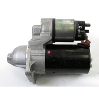 ZAGANJAC MOTORJA  OEM N. 55578921 ORIGINAL REZERVNI DEL OPEL CORSA D R S07 (02/2011 - 2014) BENZINA LETNIK 2012